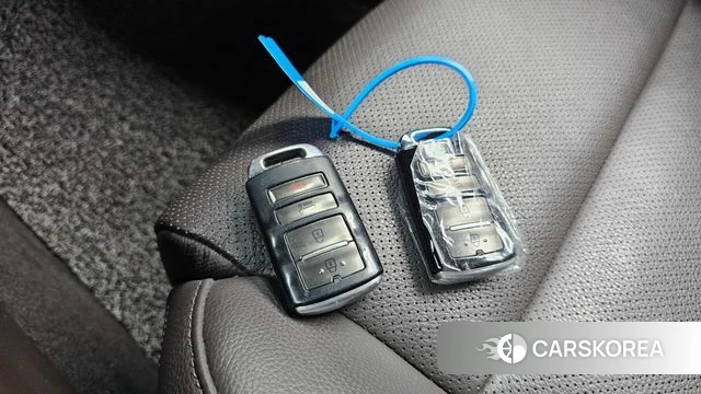 Kia Come New K7 2018 Серый из Кореи, фото 6