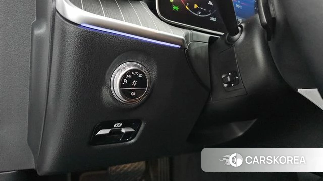 Mercedes-Benz C-Class W206 2023 Белый из Кореи, фото 6