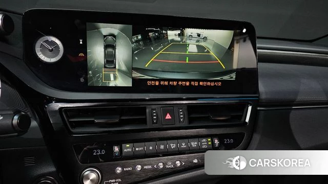 Lexus ES300h 7th generation 2024 Серый из Кореи, фото 6