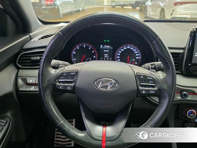 Hyundai Veloster (JS) 2019 Белый из Кореи, фото 6