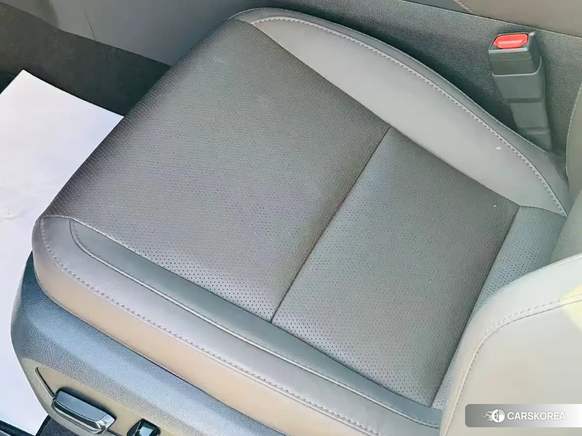 Lexus RX 2023 Белый из Китая, фото 6