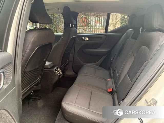 Volvo XC40 2021 Белый из Китая, фото 6