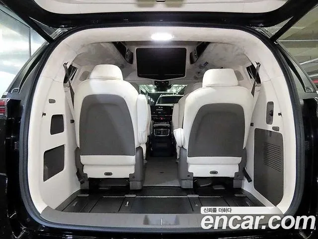 Kia Carnival 4th generation 2023 Черный из Кореи, фото 6