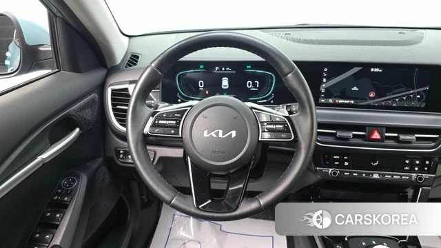Kia The New Seltos 2023 Небесно-голубой из Кореи, фото 6
