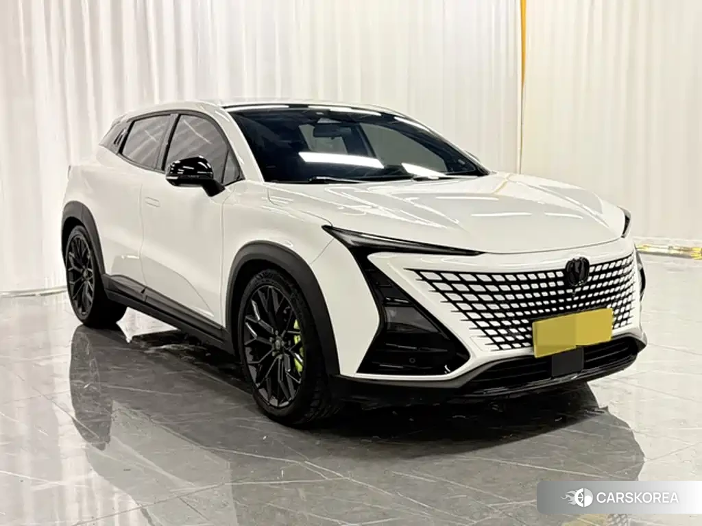 Chang'an UNI-T 2023 Белый из Китая, фото 6