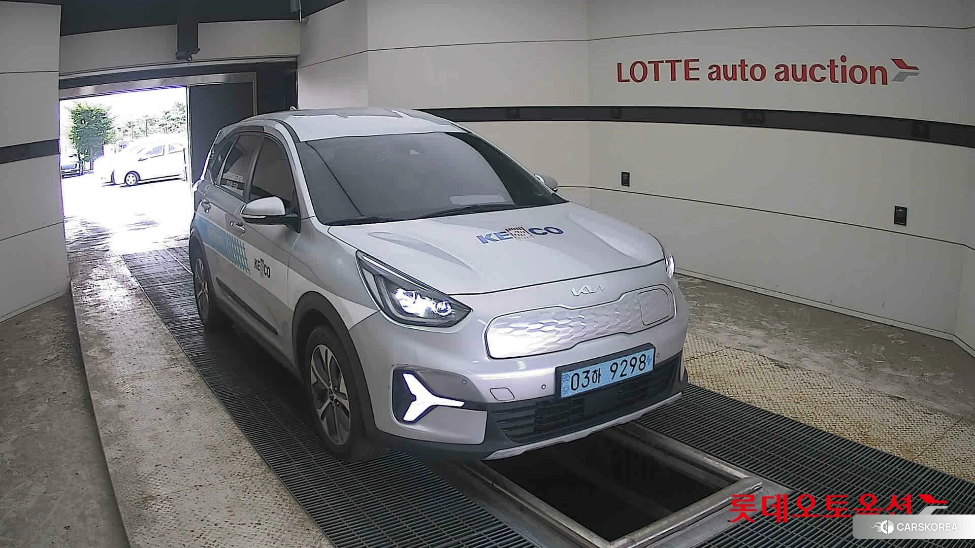 Kia Niro Plus 2023 Sparkling Silver из Кореи, фото 6