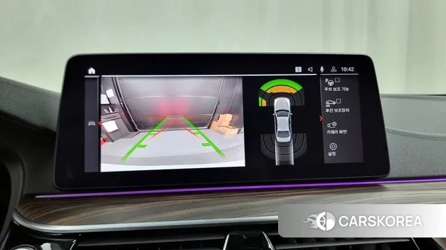 BMW 5 Series (G30) 2020 Белый из Кореи, фото 6