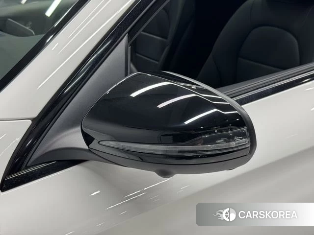 Mercedes-Benz GLC Coupe 2021 Белый из Китая, фото 6
