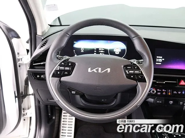 Kia Di All New Niro EV 2023 Белый из Кореи, фото 6