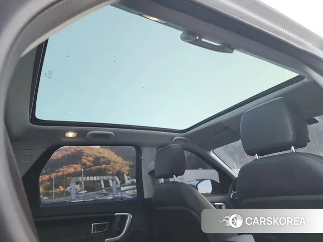 Land Rover Discovery Sports 2019 Белый из Кореи, фото 6