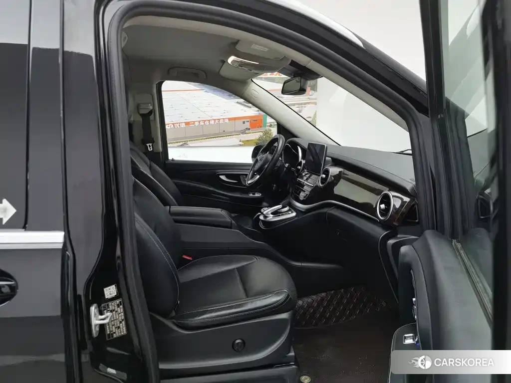 Mercedes-Benz V-Class 2020 Черный из Китая, фото 6