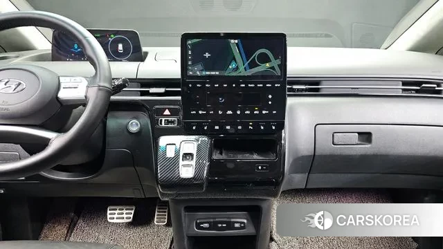 Hyundai Staria 2024 Белый из Кореи, фото 6