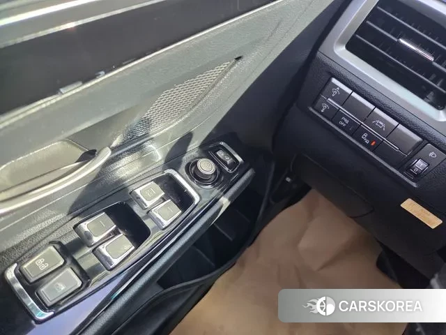 Ssangyong Beautiful Korando 2020 Серый из Кореи, фото 6