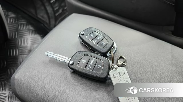 Hyundai Grand Starex 2018 Черный из Кореи, фото 6