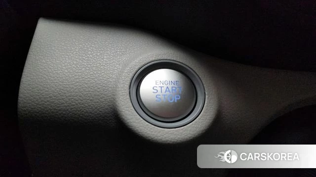 Hyundai Venue 2025 Серый из Кореи, фото 6