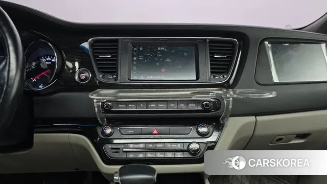 Kia The New Carnival 2018 Белый из Кореи, фото 6