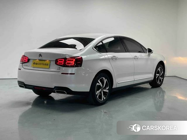 Citroen C5 2018 Белый из Китая, фото 6
