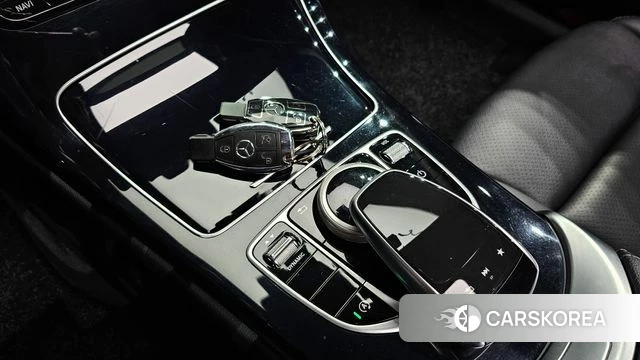 Mercedes-Benz C-Class W205 2018 Черный из Кореи, фото 6