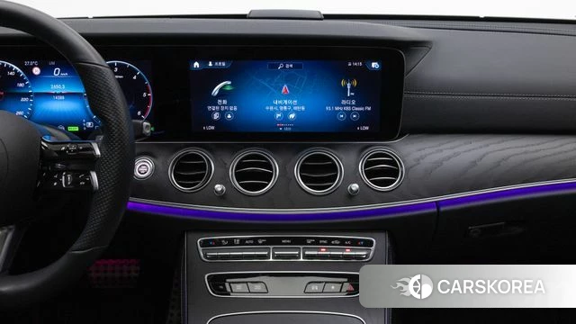 Mercedes-Benz E-Class W213 2022 Серебристо-серый из Кореи, фото 6