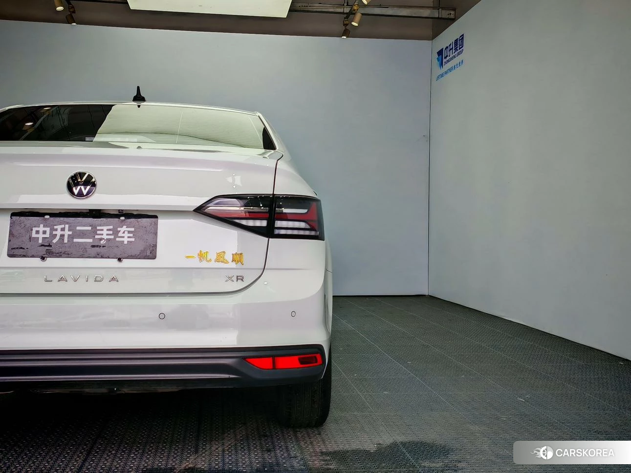 Volkswagen Lavida 2023 Белый из Китая, фото 6