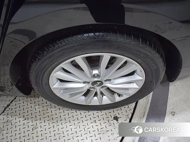 Kia K7 Premier 2021 Черный из Кореи, фото 6