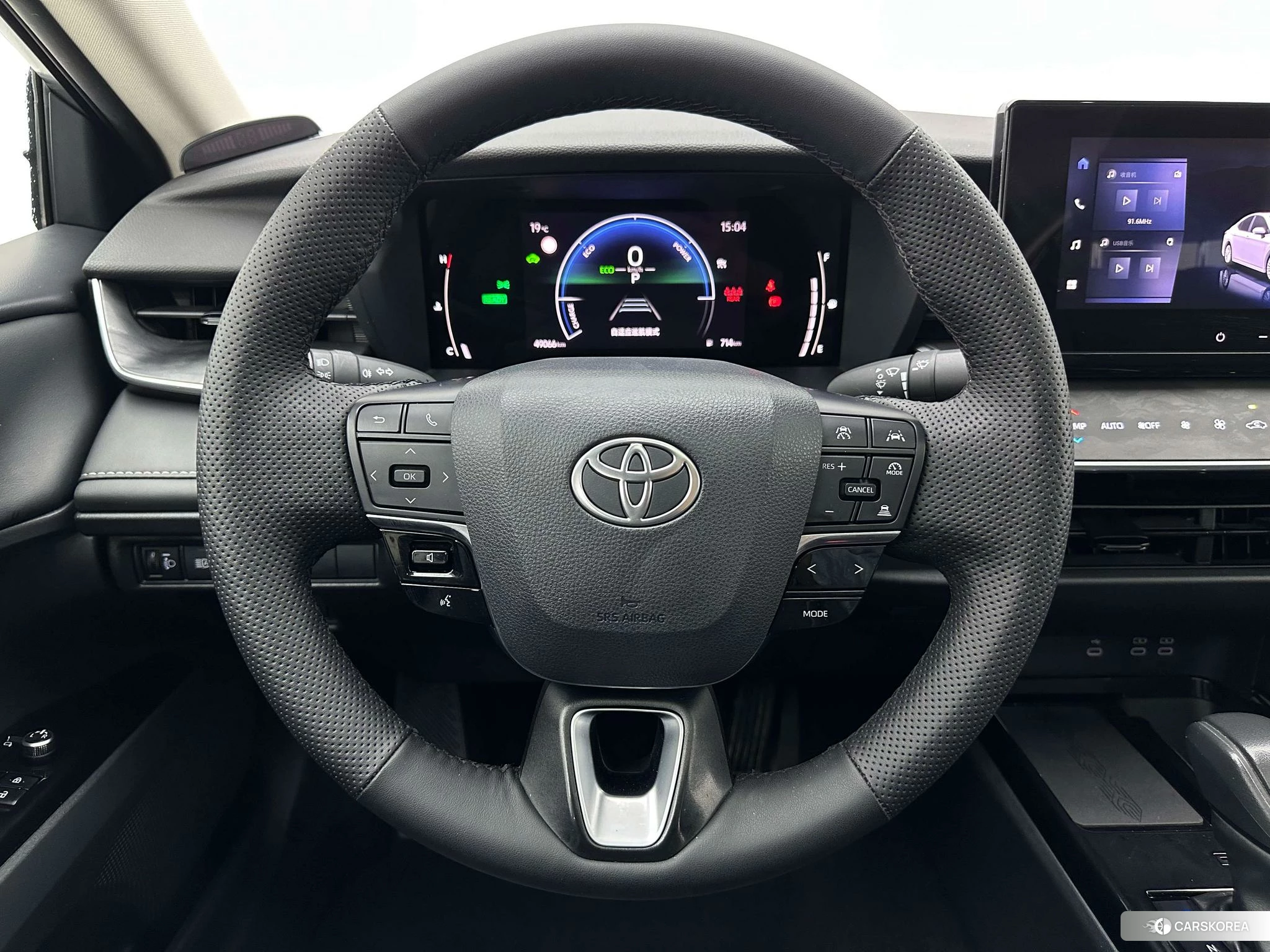 Toyota Camry 2024 Белый из Китая, фото 6