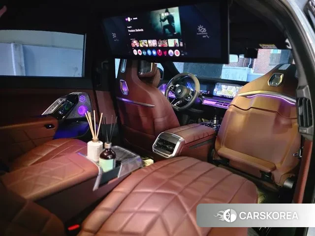 BMW 7 Series (G70) 2023 Белый из Кореи, фото 6