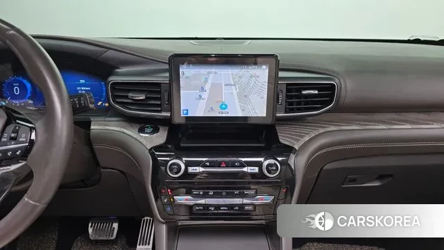 Ford Explorer 6th Generation 2021 Белый из Кореи, фото 6