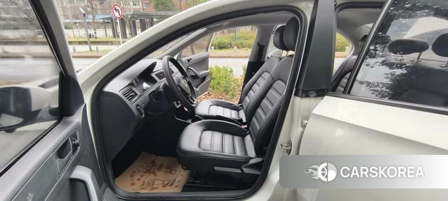 Volkswagen Santana 2021 Белый из Китая, фото 6