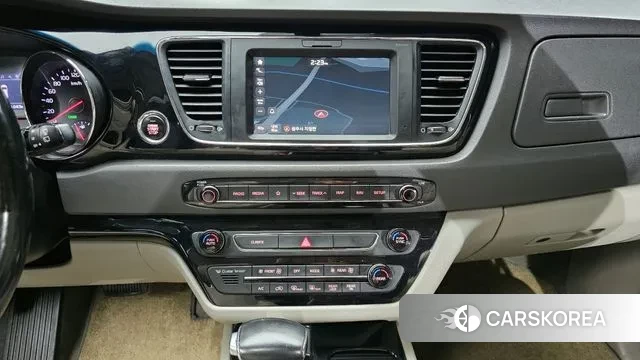 Kia All New Carnival 2018 Белый из Кореи, фото 6