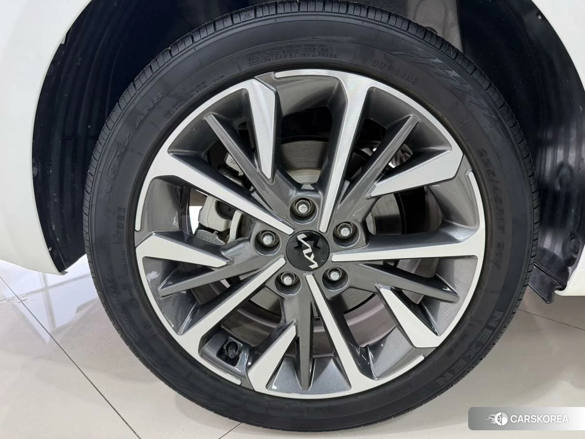 Kia K3 2021 Белый из Китая, фото 6