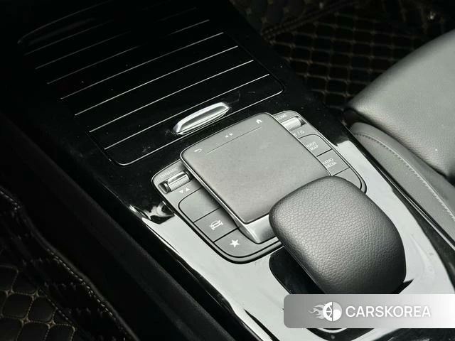 Mercedes-Benz Class A 2022 Красный из Китая, фото 6