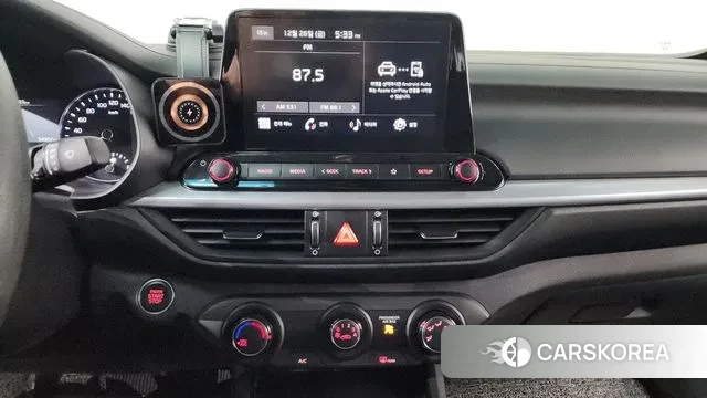 Kia The New K3 2nd generation 2024 Черный из Кореи, фото 6