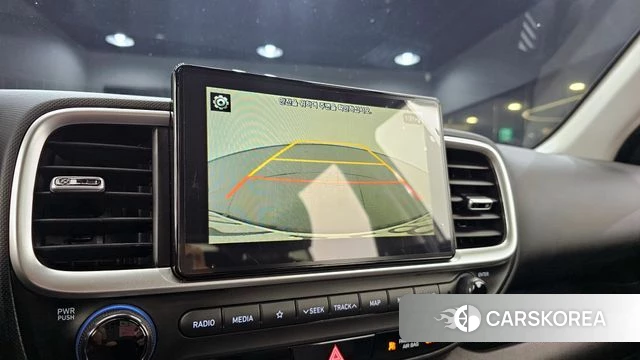 Hyundai Venue 2020 Серебристо-серый из Кореи, фото 6