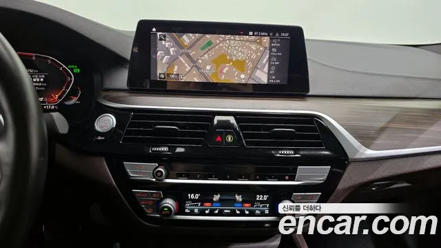 BMW 5 Series (G30) id 2712078 из Кореи 6