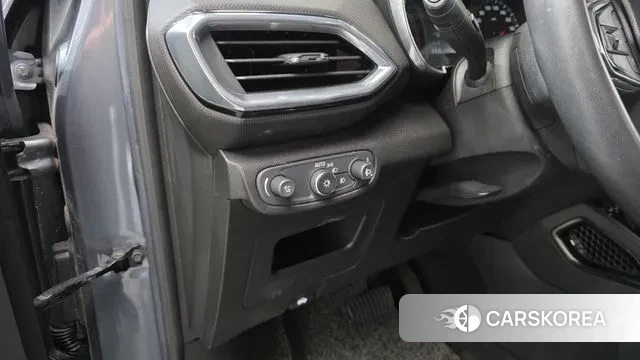 Chevrolet (GM Daewoo) Trailblazer 2021 Серый из Кореи, фото 6