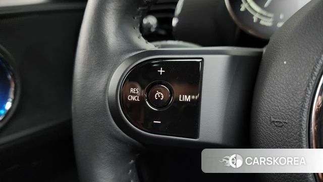 Mini Cooper Clubman 2022 Черный из Кореи, фото 6