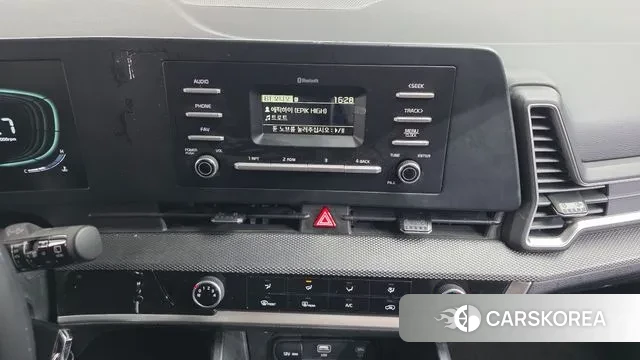 Kia Sportage 5th Generation 2024 Белый из Кореи, фото 6