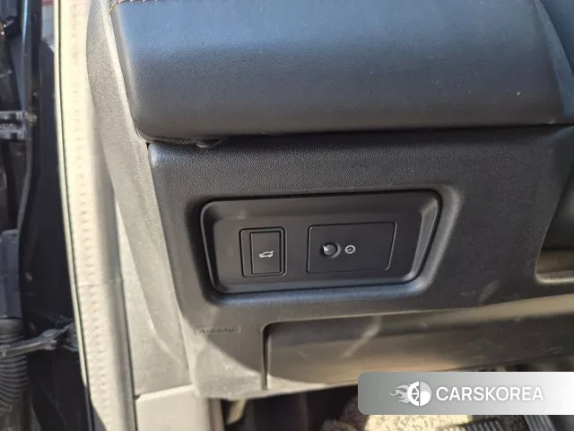 Land Rover Discovery Sports 2019 Черный из Кореи, фото 6