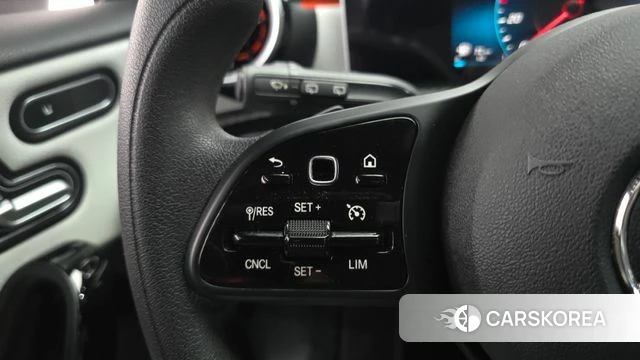 Mercedes-Benz A-Class W177 2019 Черный из Кореи, фото 6