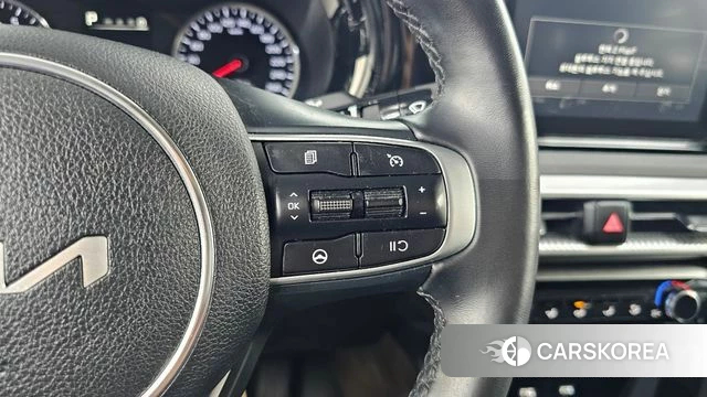 Kia K5 3rd generation 2023 Черный из Кореи, фото 6