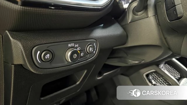 Chevrolet (GM Daewoo) Trailblazer 2022 Черный из Кореи, фото 6