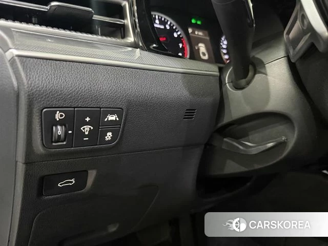Kia K5 3rd generation 2023 Белый из Кореи, фото 6