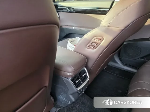 Hyundai Grandeur Hybrid (GN7) 2024 Белый из Кореи, фото 6