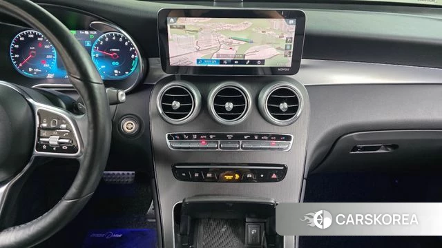 Mercedes-Benz GLC-Class X253 2021 Белый из Кореи, фото 6