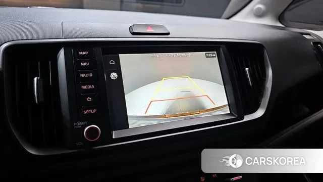 Kia The New Kia Ray EV 2023 Белый из Кореи, фото 6