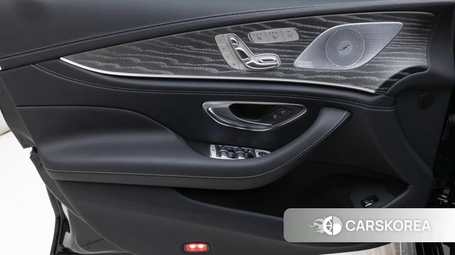 Mercedes-Benz AMG GT 2025 Черный из Кореи, фото 6