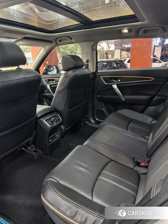 Honda Crown Road 2023 Белый из Китая, фото 6