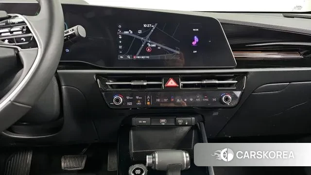 Kia Di Ol Nu Niro 2022 Белый из Кореи, фото 6