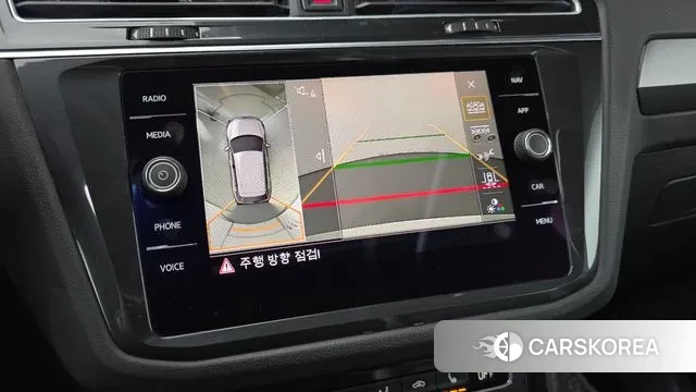 Volkswagen Tiguan second Generation 2020 Белый из Кореи, фото 6